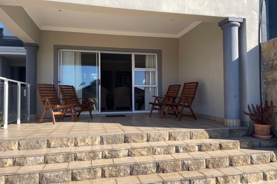 4 Bedroom Property for Sale in Waterberry Ridge Western Cape